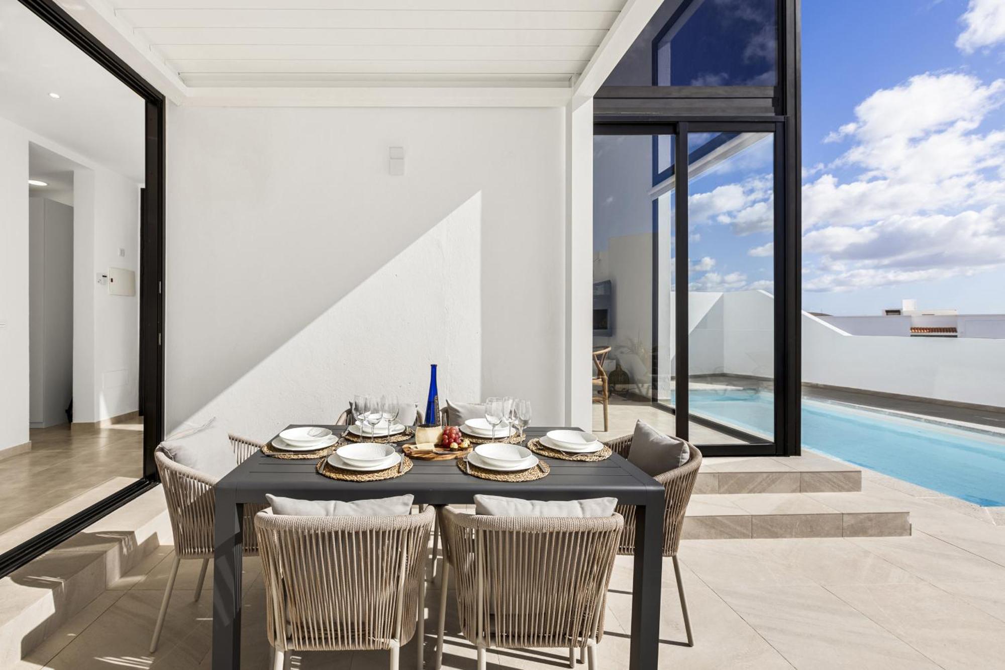 Casahost Fontaine Bleue Villa Tías Exterior foto